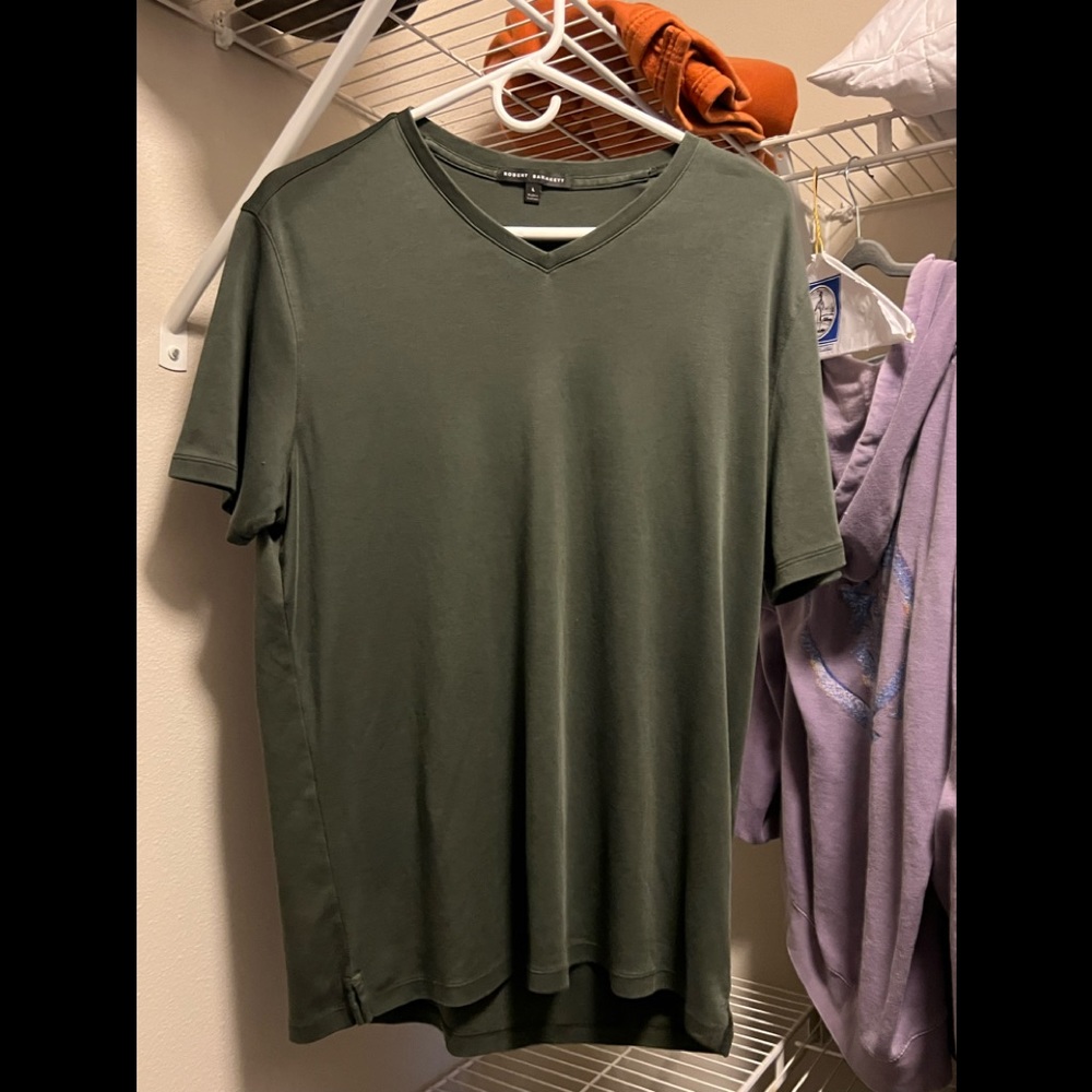 Robert Barakett V-neck t-shirt